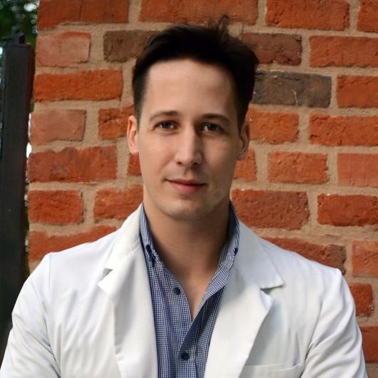 Dr Filip Kowalczyk